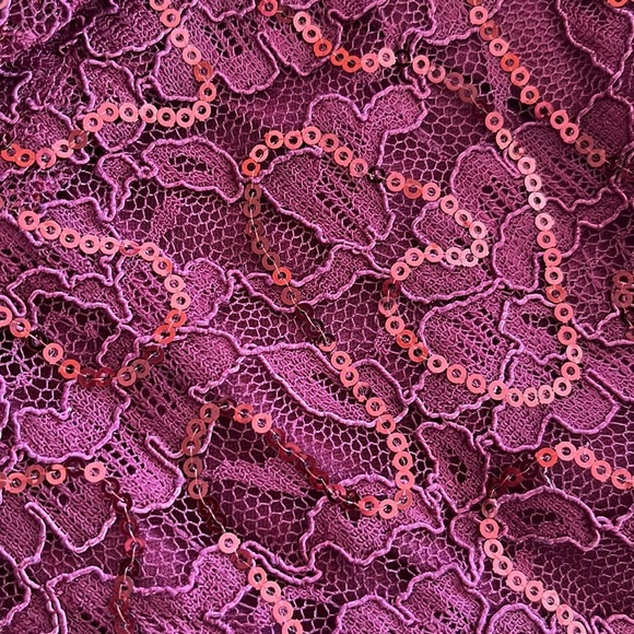 NWT Marina Burgundy Sequin Lace Floral Sheath Cap Sleeve Cocktail Dress Size 14 - Picture 3 of 14